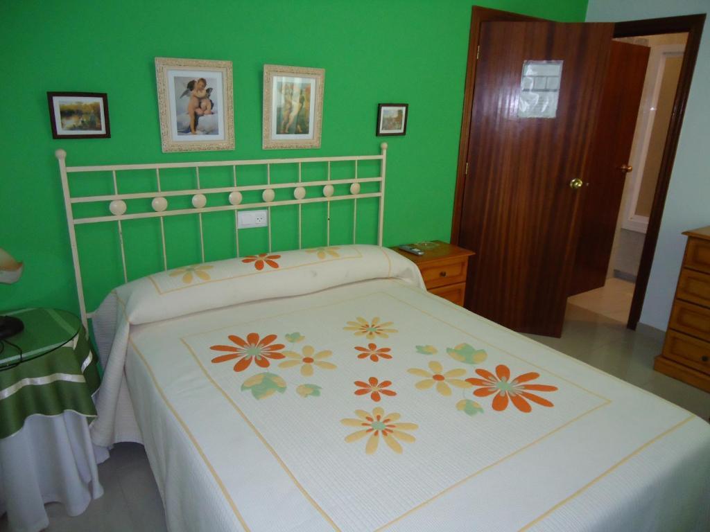 Hostal Los Claveles Baena Oda fotoğraf
