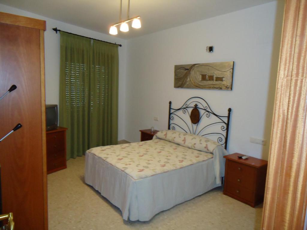 Hostal Los Claveles Baena Oda fotoğraf